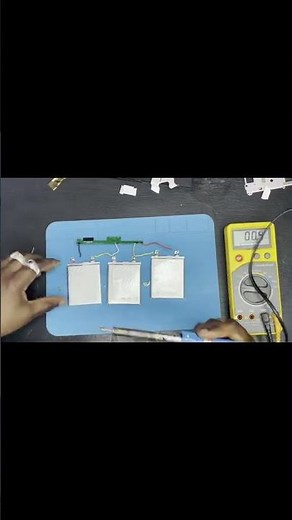 Never Throw Out a Dead Laptop Battery – I Changed the Cells! 🔋💡 #diy