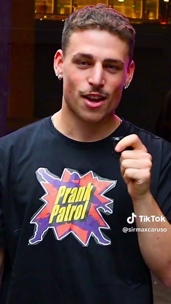 Pranking Friends in Melbourne on Loded Diaper World Tour!