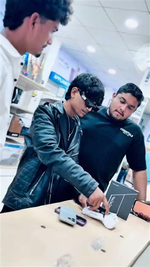 Samsung Z7 iPhone 7 Pro Max reel