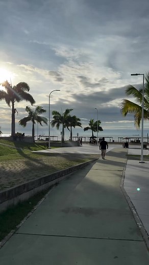 Malecón Las Palmas, Esmeraldas: Exploring the Coastal Beauty of Ecuador