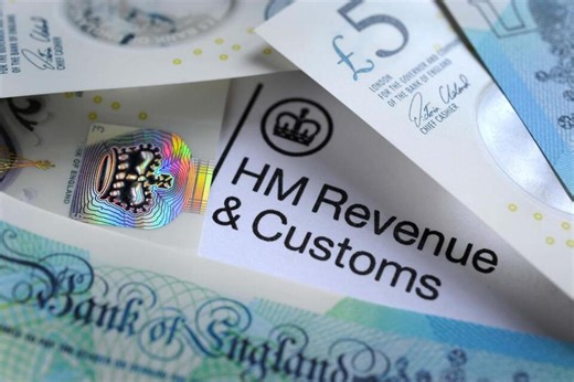 HMRC issues warning to taxpayers as self-assessment deadline looms - NewsBreak