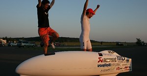 New world record in one-hour cycling set - 91.556 kilometers