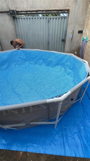 DONA MICHELLE on Instagram: "Parte 2 da piscina da Shopee 🌊 #piscina #verão #viral #reels"