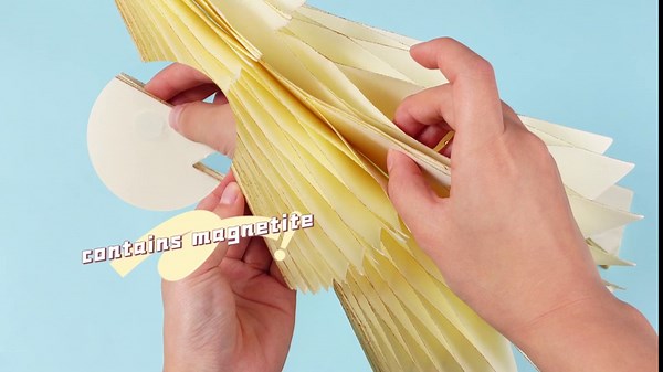 3 Pcs Honeycomb Paper Christmas Tree 8" 10" 12" Modern Christmas Decor 3D Paper Honeycomb Tree for Xmas Mantel Decorations Holiday Xmas Festive Party Supplies(White)