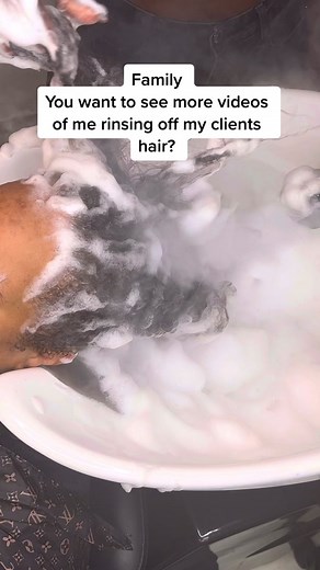 Hair washing #asmr #hairwashing_tingles ##asmrhairbrushing #asmrhair #naturalhair #lather #fy #fyp #shampoo #washinghair #asmrsounds #asmrtiktoks #asmrcommunity #rinsing