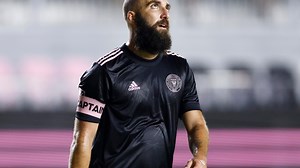 Higuain shocked by MLS & says 'I thought I'd play with a cigarette in my mouth'