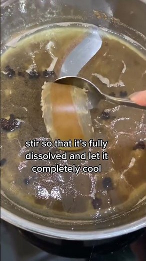 How to dispose of your used cooking oil quick and easy? | Kitchen Hacks #shorts