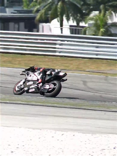 #MotoGP™ 🏍️ – Marco Bezzecchi hits the track and gets rolling! 📺 Download and watch on #SPOTVNOW onelink.to/spotvsea