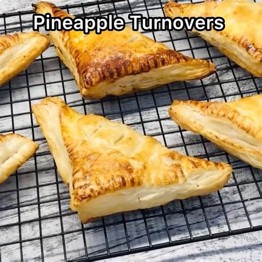 Easy Pineapple Turnovers Recipe | Crispy & Flaky Dessert #shorts