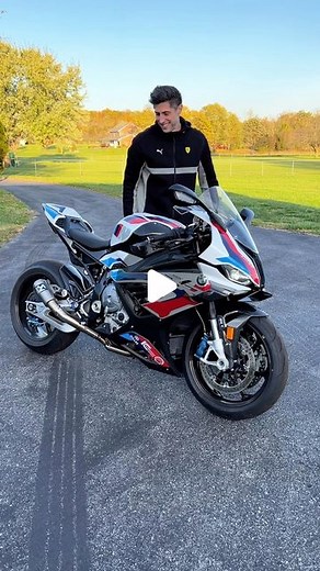 Jaret Campisi on Instagram: "Our 2022 M1000RR with full titanium exhaust, bren stage 2 flash, velocity stacks, sprint race filter, flapper delete and air temp sensor relocation…and we are just getting started. Enter to win this bike at the link in my bio.  #bmw #m1000rr #s1000rr #akrapovic #superbike #bikerlife #titaniumexhaust #motomillion #bmwmotorrad #dreambike #custombike"