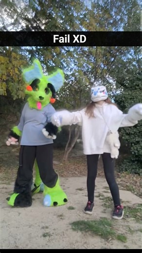 Alien fursuit : @kio_le_deku_カッコウ #furry #antizoo #fursuit #cosplay #fyp