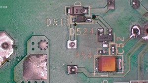 板子鼓包就要飞线