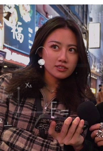 猫と会話できるらしいから翻訳させてみたwwww #interview #shibuya #fyp | interview