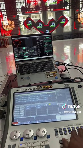 Connecting DMX with Resolume and Avolites for Stunning Visuals