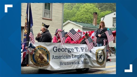 Brunswick-Topsham community holds Memorial Day parade