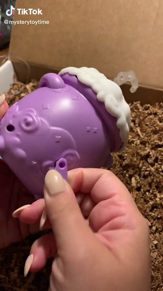 Magic Mixies Mixlings Tap and Reveal Cauldron | Moose Toys