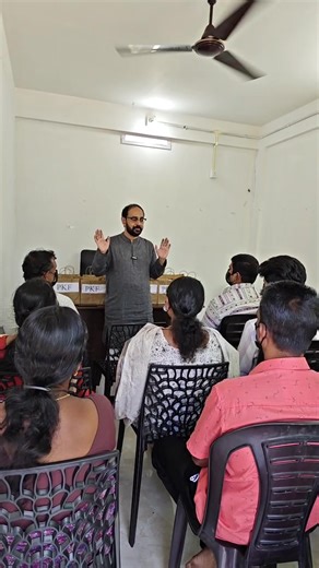 പണിയെടുത്തു ജീവിക്കാൻ കല്പിക്കുന്നവരോട് ഒരു വാക്ക് 🙏 ഈ നന്മപ്രവർത്തികൾ നിർത്താൻ പറയുന്നവരോടും ഒരു വാക്ക് 🙏 ഇന്ന് ഫിലോകാലിയ ഫൌണ്ടേഷന്റെ, ഓഫീസിൽ നടന്ന മരുന്ന് വിതരണത്തിലെ അത്ഭുതങ്ങൾ 🙏 വിഡിയോ മുഴുവൻ കാണാൻ മറക്കല്ലേ? ഇത് കേട്ടുകൊണ്ടിരിക്കുമ്പോൾ പരിശുദ്ധത്മാവ് നിങ്ങളെ പ്രേരിപ്പിച്ചാൽ, ഈ പ്രസ്ഥാനത്തെ സഹായിക്കണേ, ഫിലോകാലിയക്ക് ഒരേ ഒരു ബാങ്ക് അക്കൗണ്ട് ആണുള്ളത്. ചാലക്കുടി സൗത്ത് ഇന്ത്യൻ ബാങ്ക്. Name : PHILOKALIA FOUNDATION Account no : 0012073000002025 BANK : SOUTH INDIAN BRANCH : 0012 CHALAKUDY MAIN