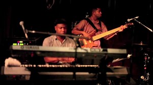 Official Video! Mr Magic (Go-Go Style) Chords - Chordify