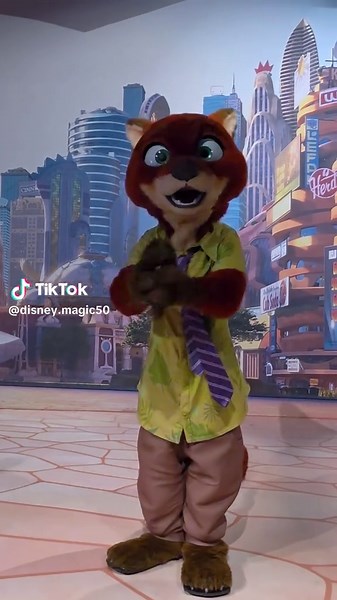 Meet Judy Hopps & Nick Wilde at Disney Adventure World