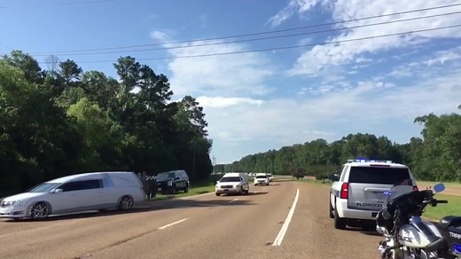 HAPPENING NOW: A processional to escort the remains of the Marines from the tragic plane crash to the Air National Guard Base at Jackson-Evers International Airport is going through Pearl. Our thoughts and prayers go out to the families and their loved ones>>http://buff.ly/2tQatCT | WLBT 3 On Your Side