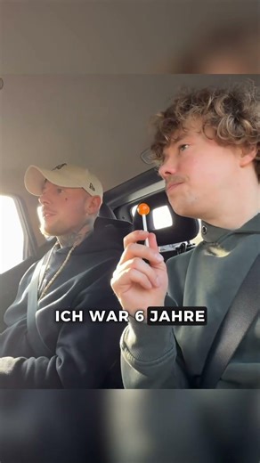 twitch: ronnyberger | Einfach bei Sophia Luprano im Auto gelandet 😂