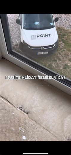 Musíte řemeslníka hlídat? Jaká je vaše zkušenost? 🧐 #pointpodlahy #fyp #remeslo #stavba #podlahy