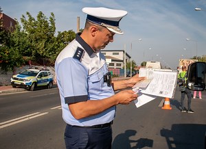 Ce înseamnă literele și cifrele din certificatul de înmatriculare. Legenda talonului auto