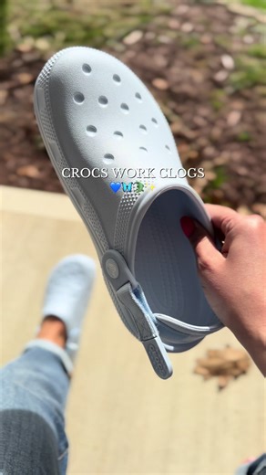@Crocs work clogs 🐊✨ all day comfort and great traction on the bottom #crocsworkclogs #crocs