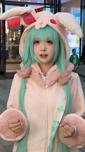 1.4M views · 84K reactions | 兔兔开门 #cos #甜妹统治世界 #甜妹 #初音未来 | Setup Cosplayer | Facebook