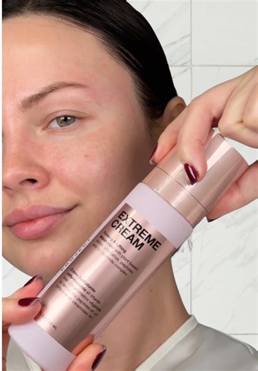 Your high performance essential for skin that feels firm, lifted, contoured and deeply hydrated. Extreme Cream is your year-round go-to, it’s the one you can rely on. Available on #TikTokShop.