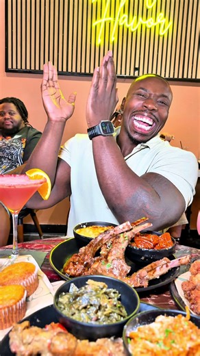 When the food and vibes are in sync 🔥🕺🏾 @Greedy Lion • 📍920 Studemont St, Houston, TX 77007 • • • • #foodie #restaurant #funny #dance #vibes
