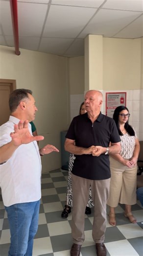 Prefeitura de São Marcos - RS on Instagram: "Executivo Municipal visita novas instalações do Hospital São João Bosco Na manhã de terça-feira (13), o prefeito de São Marcos, Volmir Rech, acompanhado da vice-prefeita Fabiana Dutra de Oliveira, da secretária municipal de Saúde, Luciane Melchiors, e da secretária adjunta, Marines Araújo, realizou uma visita institucional ao Hospital São João Bosco para conhecer as novas instalações da instituição. A comitiva foi recepcionada pelo diretor do hospita