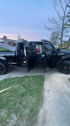 coyote bought my first computer wtf are these buttons. ( sad but true Metallica)