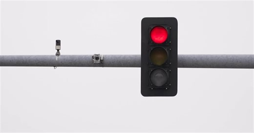 Omaha upgrades 143 traffic lights this year to reduce delays and improve traffic flow