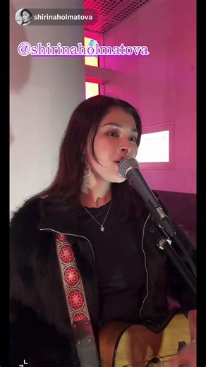 Selena Gomez Love You Like A Love Song Livestream