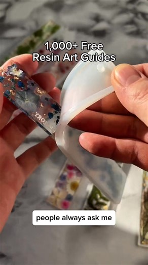 Master the Art of Resin — From Beginner to Pro! Our Resin Art Notes Bundle is your go-to printable guide for learning everything about resin art — without the confusion. Whether you're just starting or want to refine your technique, this bundle gives you the structure, tips, and creative inspiration you need to create stunning pieces with confidence. 🎨 Step-by-step instructions for beginners 🧪 Mixing ratios, curing tips, and safety guidelines 📘 Project planners, design templates & troubleshoo