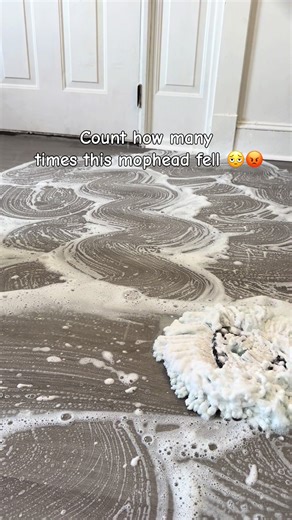 Little blooper video does this still count as ASMR? lolol This is so ANNOYING. I loved making this video but this and on top of half way mopping I realized I wasn’t recording so I had to record the first part again after I did the clean up 🥲 almost crashed out idc though I love the smell hehe #fyp #creatorsearchinsights #CleanTok #sudsy #foryoupage