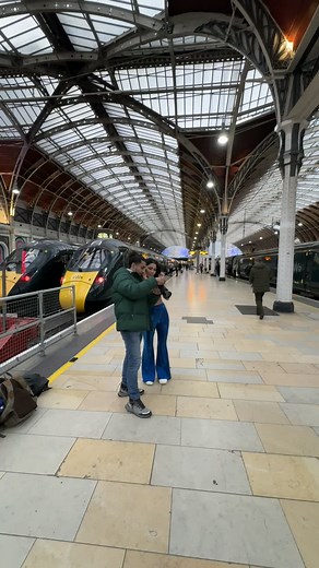 Nazanin Hamedani Pour: Exploring Beauty and Culture