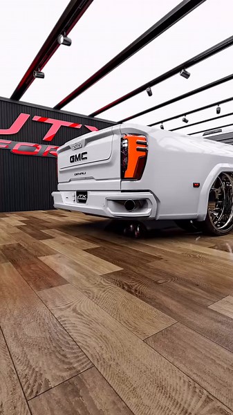 Hydra (@hydra_visuals)’s videos with CleanTrucks_only - Clean Trucks Only