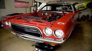 Watch Garage Squad Season 2 Episode 8 - 72 Challenger