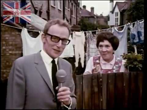 Toffee Crisp Advert 1973 Queenie Watts