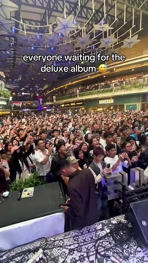 D4vd Jakarta Konser: Siap Menunggu Album Deluxe