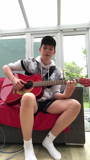 Cradles - Sub Urban 😱 singing on my own?!? Who would have thought it! #foryou