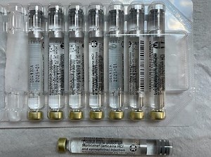 Septocaine Dental Anesthetic Mixed With Live Blood: Swarming Micro Robots Kill Blood Cells In 20 Minutes