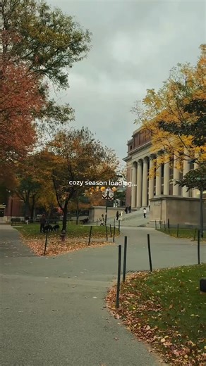 Harvard is most definitely an autumn 🍂🧡 #HarvardInAutumn #HarvardCollege 🎥: Student Content Creator Gabi Demuren '28 | Harvard College Alumni