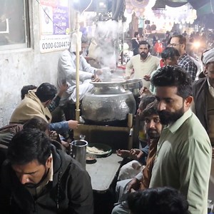 174K views · 4.3K reactions | Best Beef Nihari and Mutton Korma in Multan. Asif Nihari and Beef Paye Haram gate Multan. Watch full Episode on my youtube Channel: https://youtu.be/Wi0m2d3e54g Instagram: arsfoodie Tiktok: arsfoodie . . . . #streetfood #multan #multanfood #multanstreetfood #haramgatemultan #asifnihari #paye #bongpaye #nihari #beefnihari #muttonpaye #foodies #arsfoodie | AbdurRehman Sanghera | Facebook