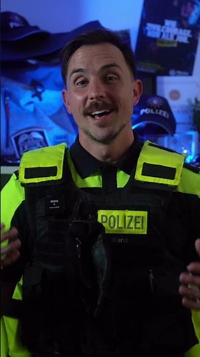 Dictation practice at the #police #berlin