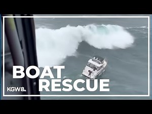 Boat capsizes during rescue on Columbia River near Oregon coast