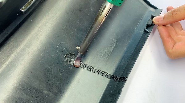 Level Up Plastic Repair Skills with This Genius Technique – Fix Cracks Like a Master!