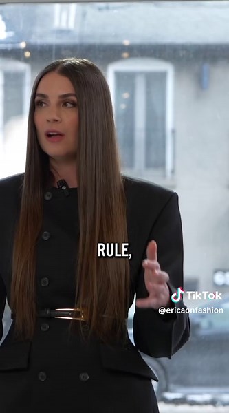 Mini Skirt Fashion Tips for Every Body Type